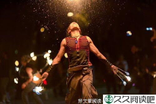 花开，情暖；花落，无情