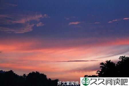 守着厕所吃饭