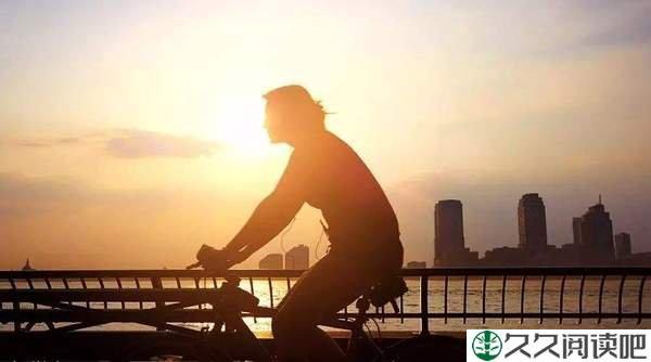 年度催泪照曝光：生活很苦，但你值得