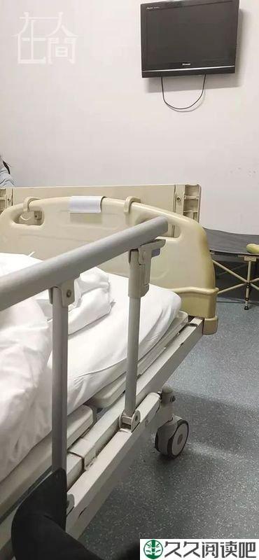妈妈在武汉隔离病房去世