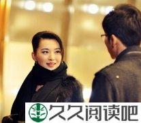 爱情就像织围巾，一针一线织永恒
